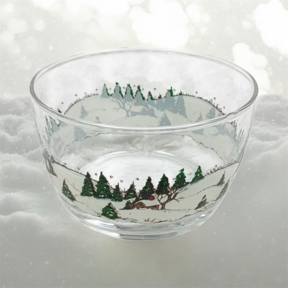 Vintage Libbey Winter Christmas Village Round Candy Nut Dessert Bowl Holiday